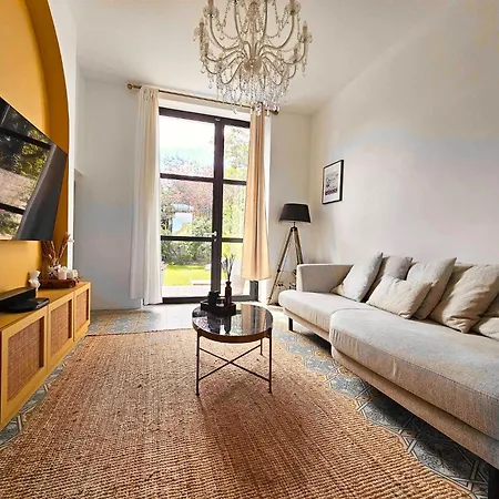 Grande Maison De Charme Avec Jardin Holiday home Reims