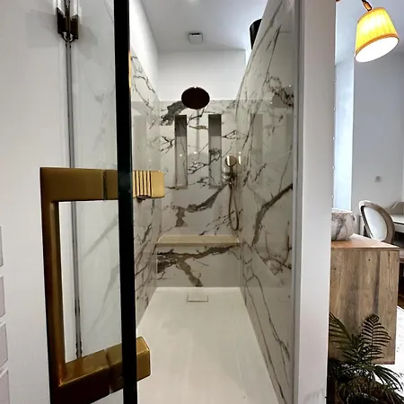 Vakantiehuis Grande Maison De Charme Avec Jardin *