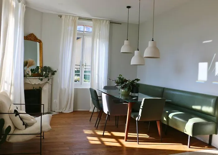 Holiday home Grande Maison De Charme Avec Jardin *