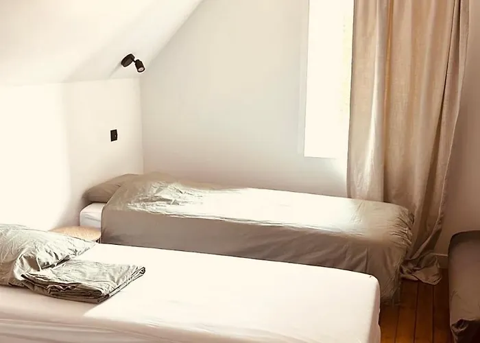 Holiday home Grande Maison De Charme Avec Jardin