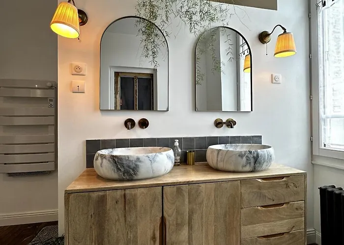 Grande Maison De Charme Avec Jardin Holiday home Reims